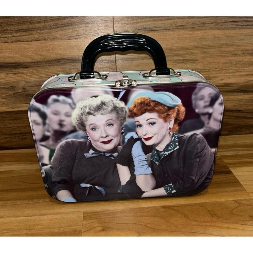 I LOVE LUCY "Friends Forever" & "Chocolate Factory" Tin‎ Lunch Box NEW